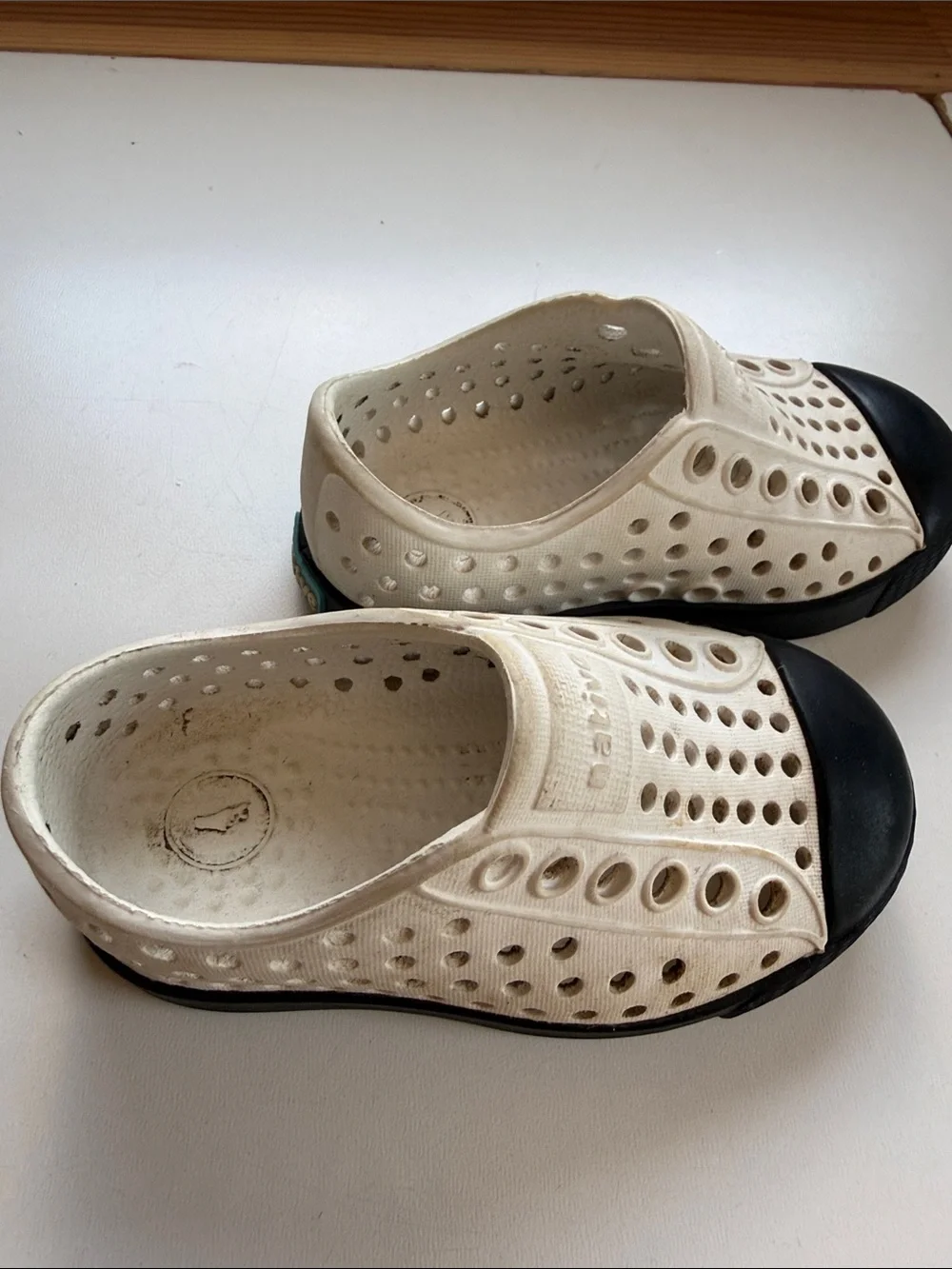 Native lightweight slip